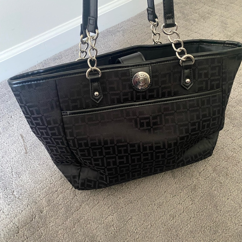 ONE DAY SALE. $40 Tommy Hilfiger brand new without tags hand bag